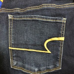 American Eagle size 12 Dark Wash Skinny Jeans
